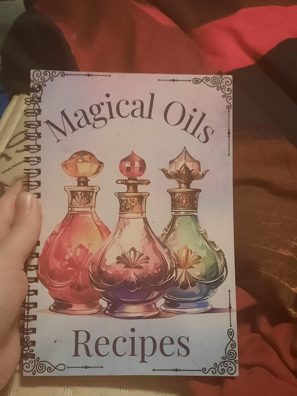 Magical Oils Recipes Spiral book - Multicolor